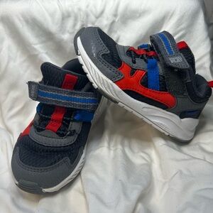 Stride rite made 2 play player sneaker black multi little kids US 6.5w EU 22.5